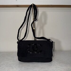 Chic Black Designer Shoulder Bag